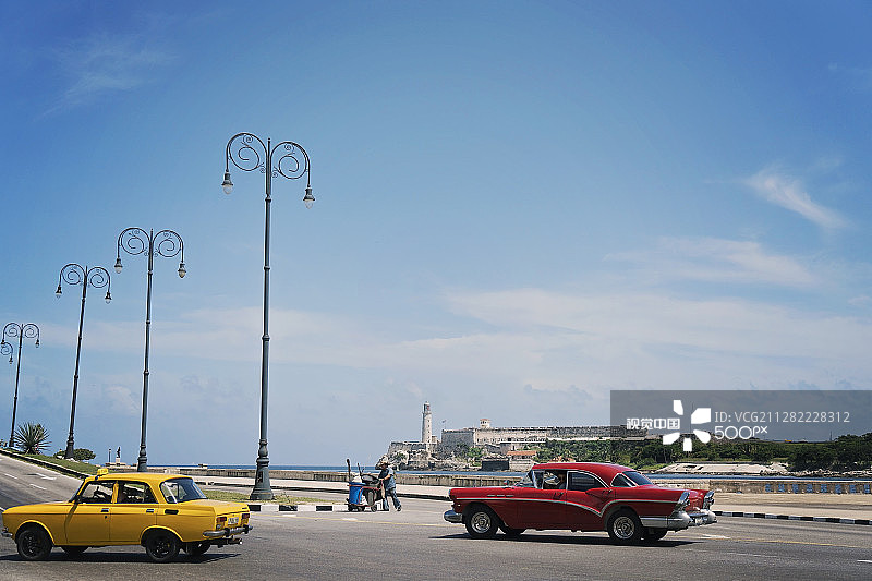 莫罗和古巴汽车图片素材