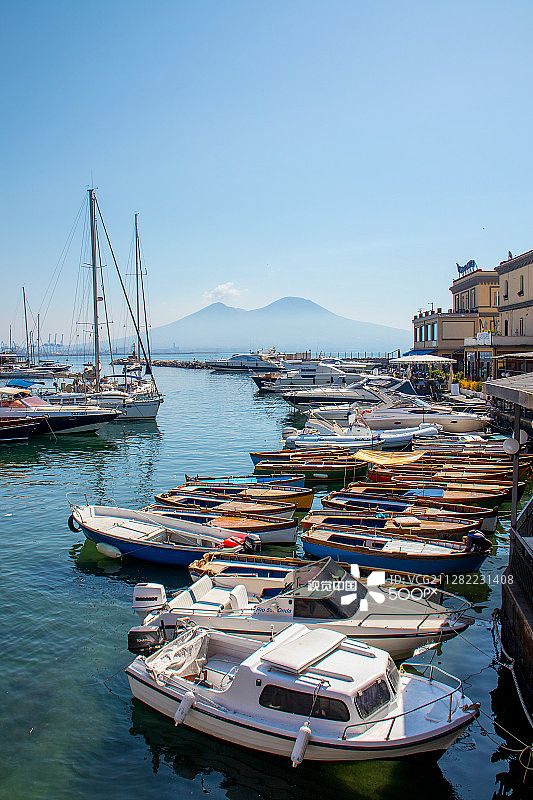 维苏威火山图片素材