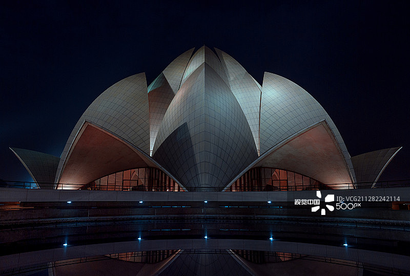 夜晚的莲花寺图片素材