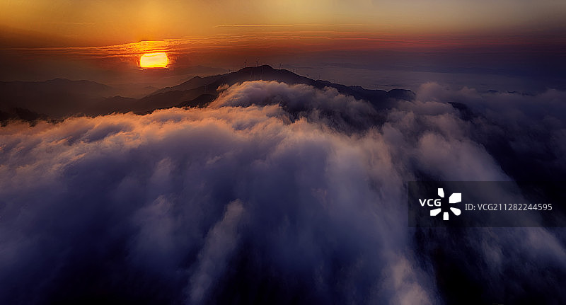 大熊山日出云海图片素材