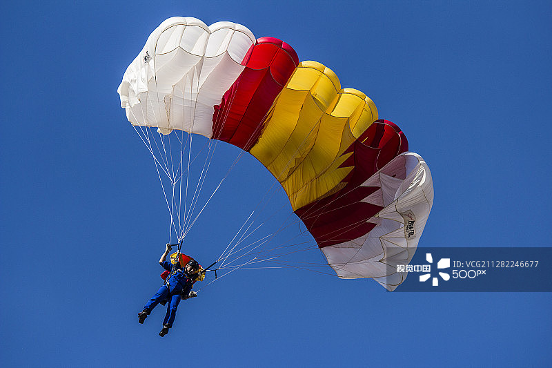 跳伞者图片素材