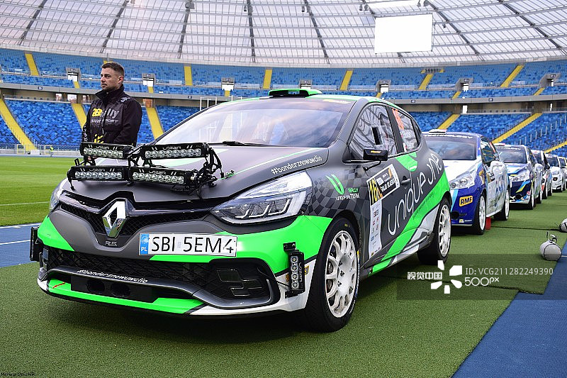 雷诺Clio图片素材