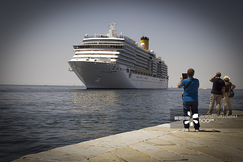 爱之船图片素材