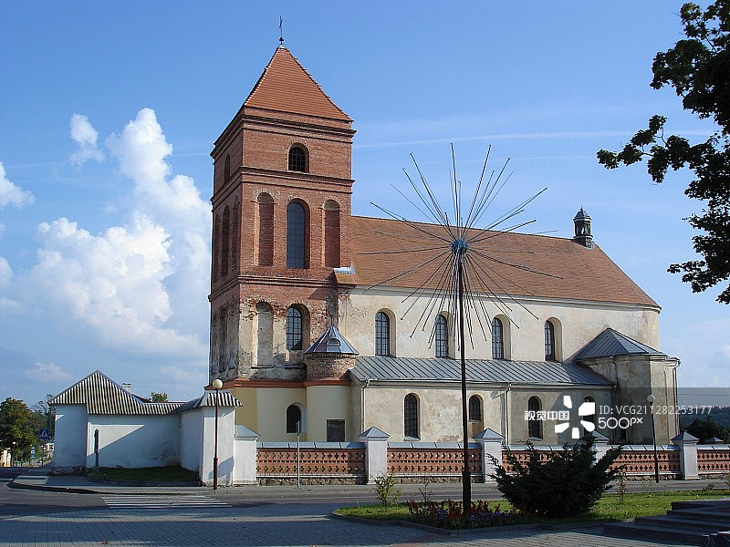 白俄罗斯的红色教堂图片素材