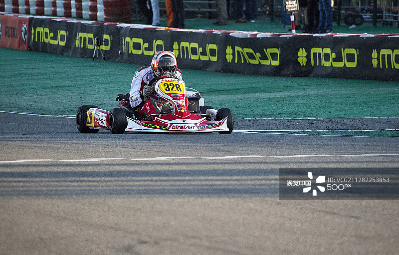 世界卡丁车决赛冠军图片素材