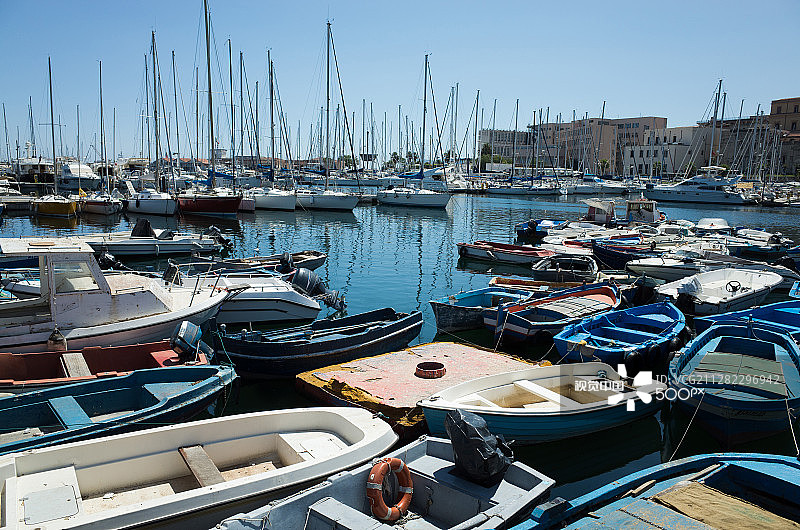 巴勒莫港口，西西里岛图片素材