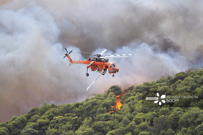 730埃里克森重型直升机图片素材