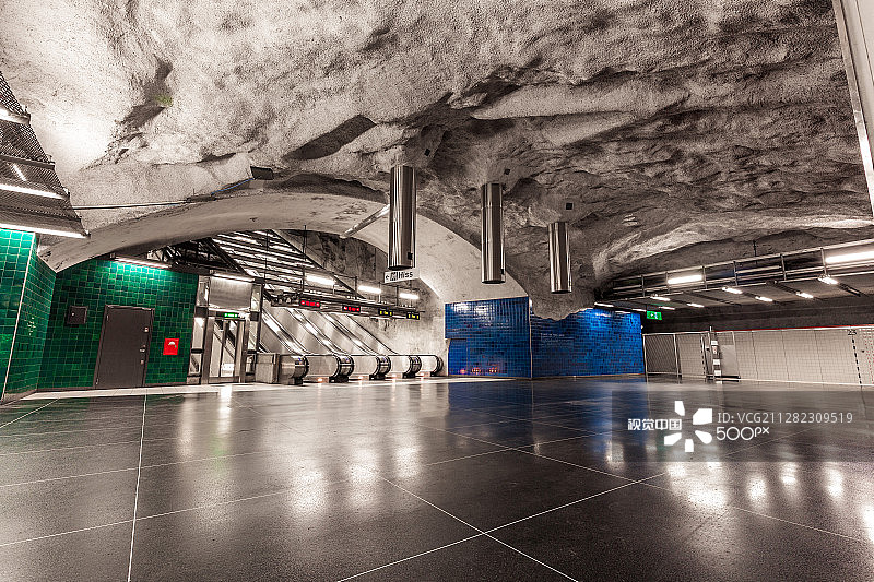 大学地铁站图片素材