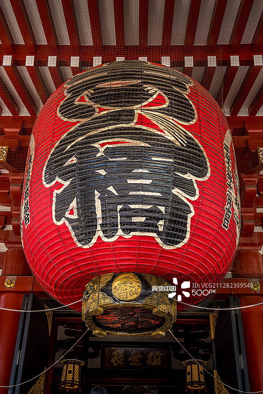 大红灯笼高高挂图片素材