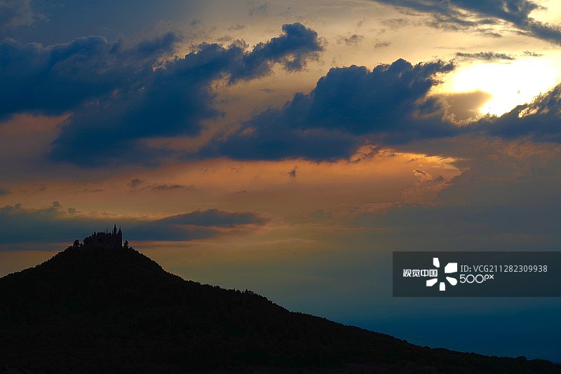 霍亨索伦城堡的轮廓图片素材