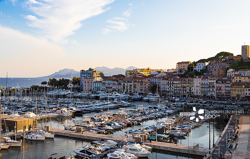 戛纳港口日落图片素材