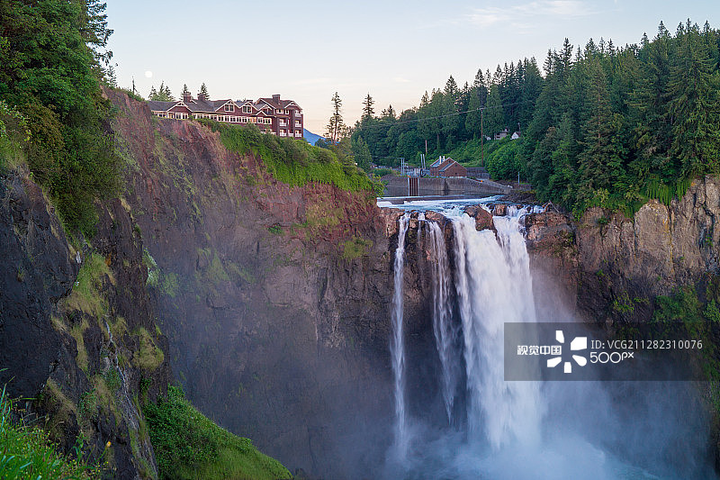 斯诺夸尔米瀑布图片素材