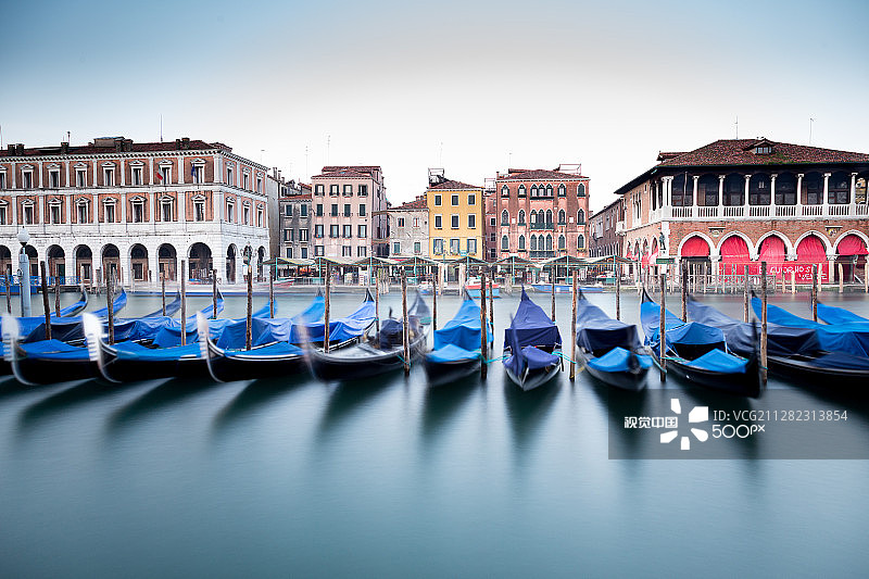 长曝光威尼斯大运河图片素材