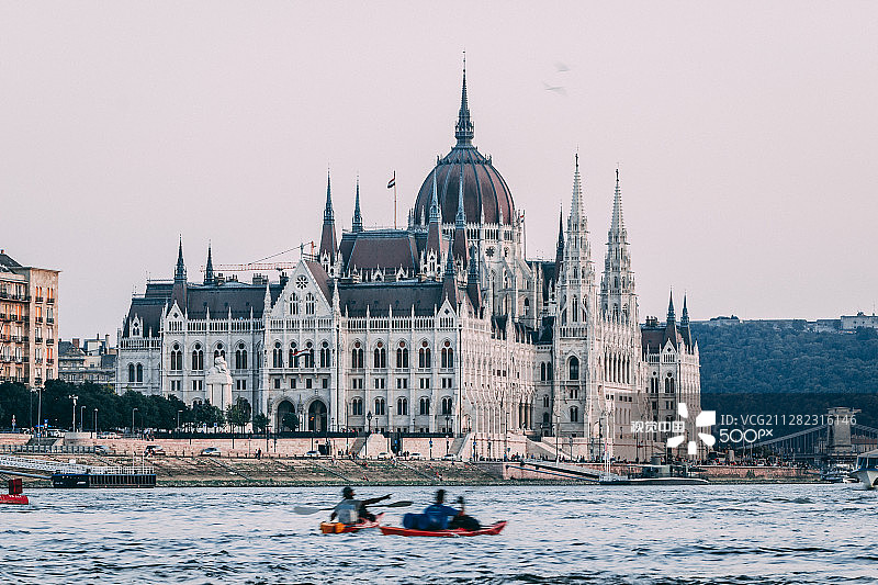 匈牙利布达佩斯国会大厦图片素材