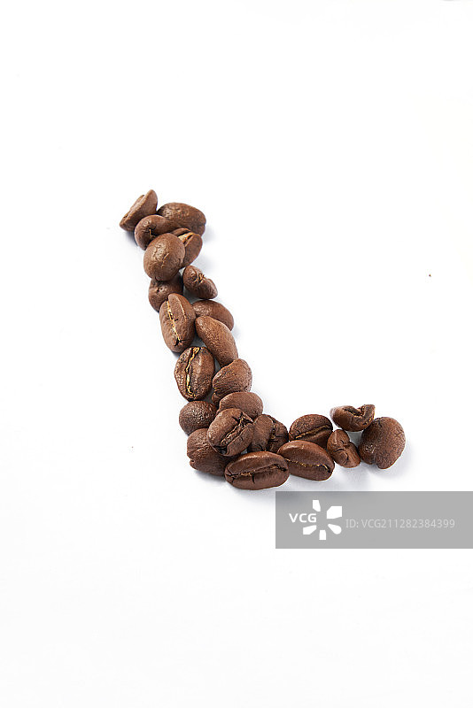 创意咖啡豆字母L图片素材