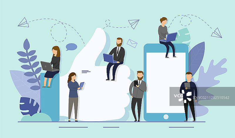 使用智能手机和平板电脑的小型商务人士图片素材