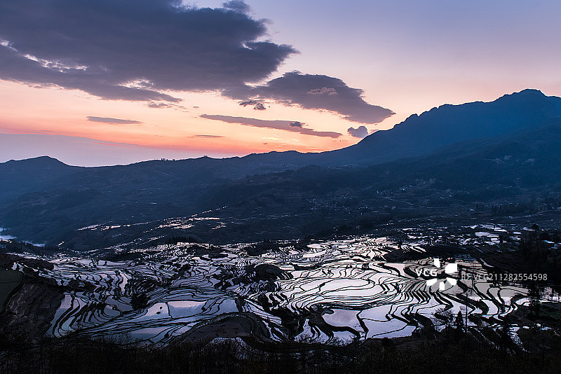 元阳梯田，最美的时光图片素材