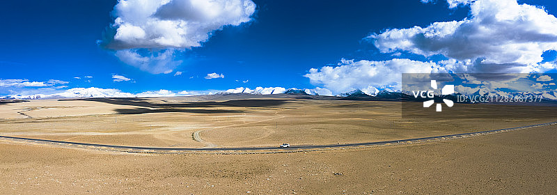 在路上图片素材