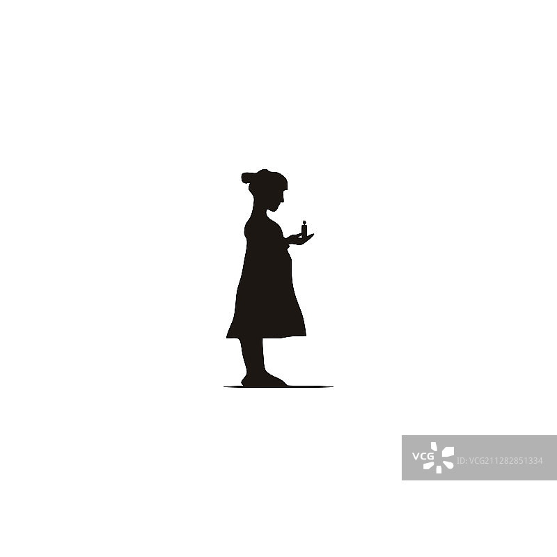 年轻女子手持蜡烛剪影logo创意图片素材