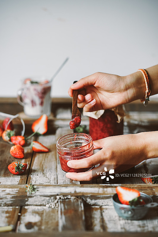 草莓酱图片素材