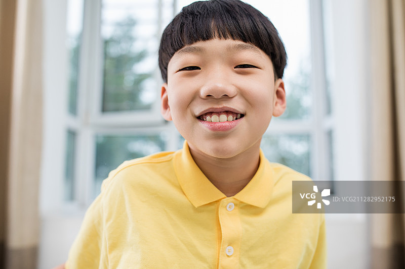 儿童表情图片素材