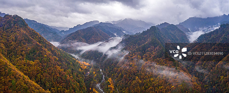 秦岭风光航拍图片素材