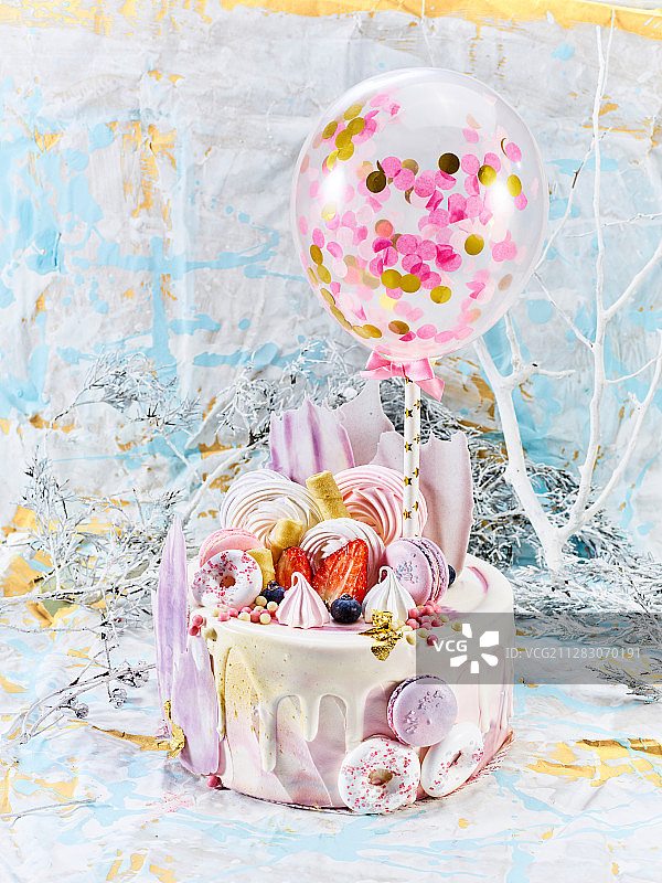 生日蛋糕和派对蛋糕图片素材