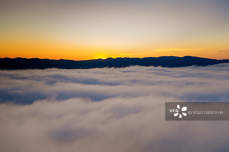 运气最好的下午和黄昏时分拍摄的元阳梯田和云海图片素材