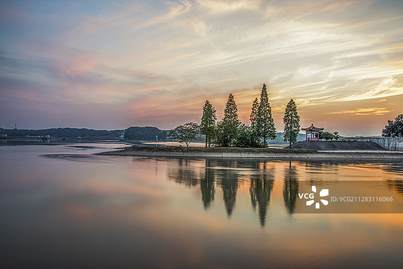 横排仙境图片素材