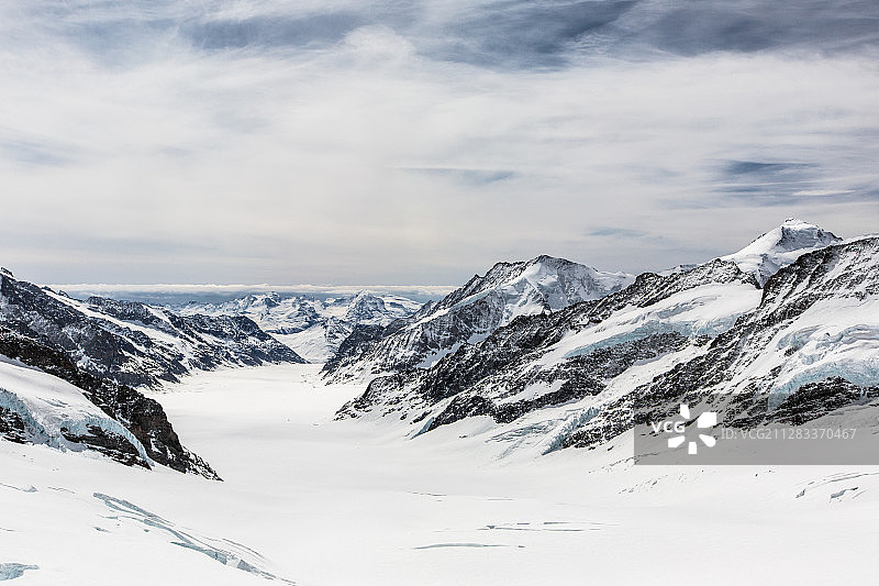 瑞士雪山风光图片素材