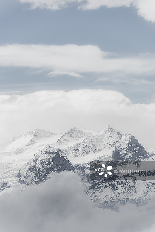 瑞士雪山风光图片素材