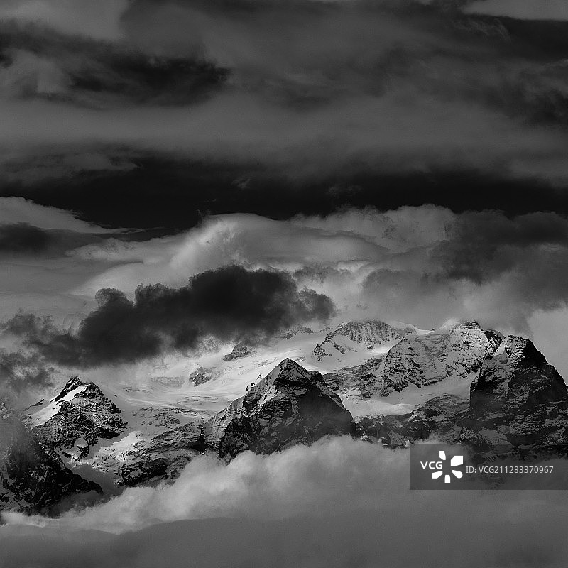 瑞士雪山风光图片素材