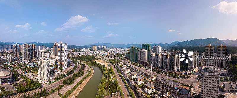 航拍利川城市全景图片素材