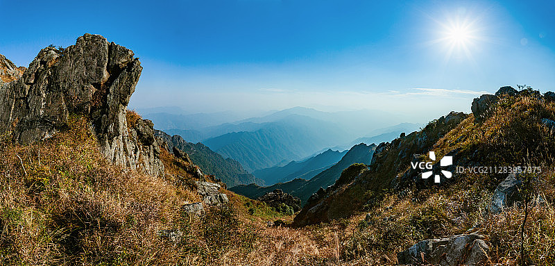 气势雄伟的南岭山脉图片素材