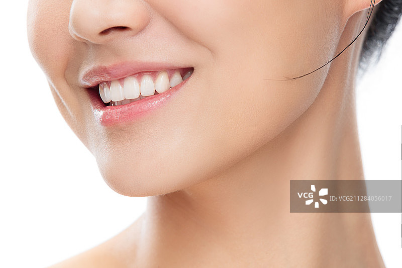 青年女人牙齿特写图片素材