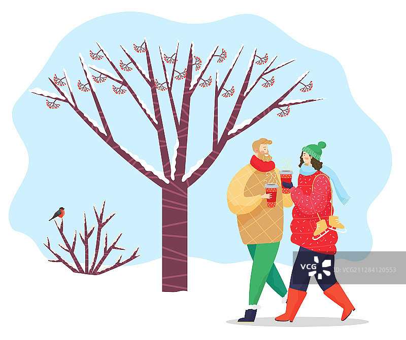 在冬季公园散步的情侣或朋友图片素材