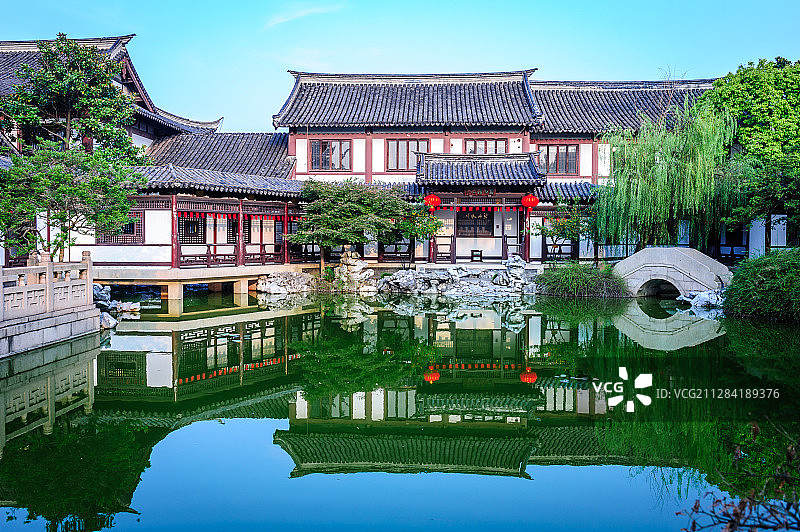 方塔园丽景图片素材