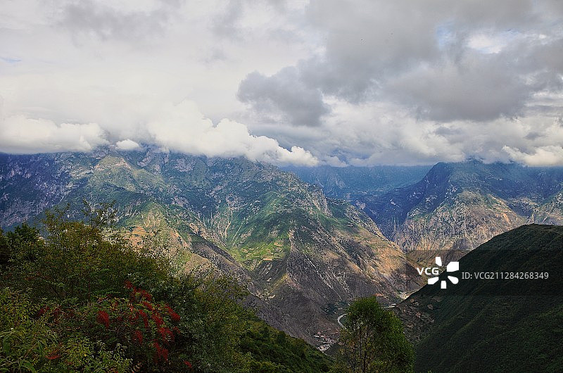 甘南舟曲县拉尕山拉尕山图片素材