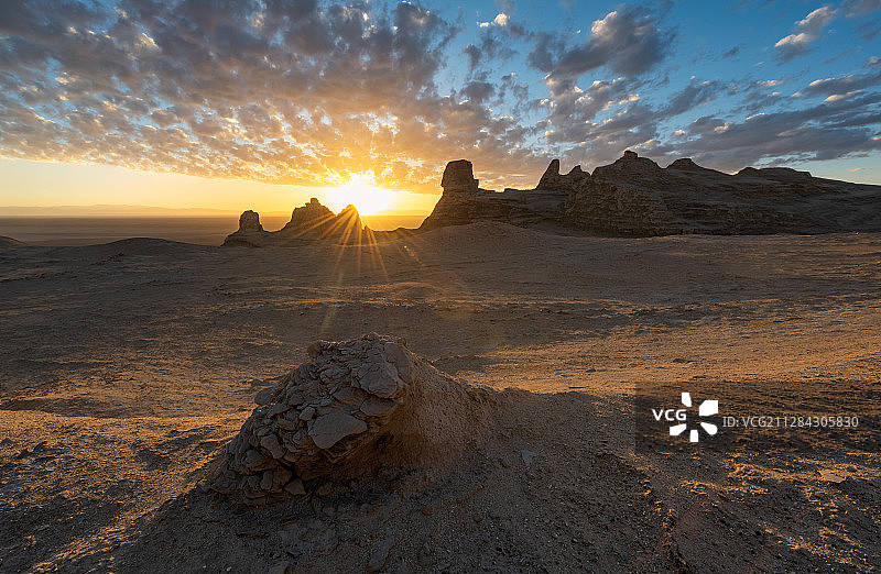 俄博梁日出图片素材