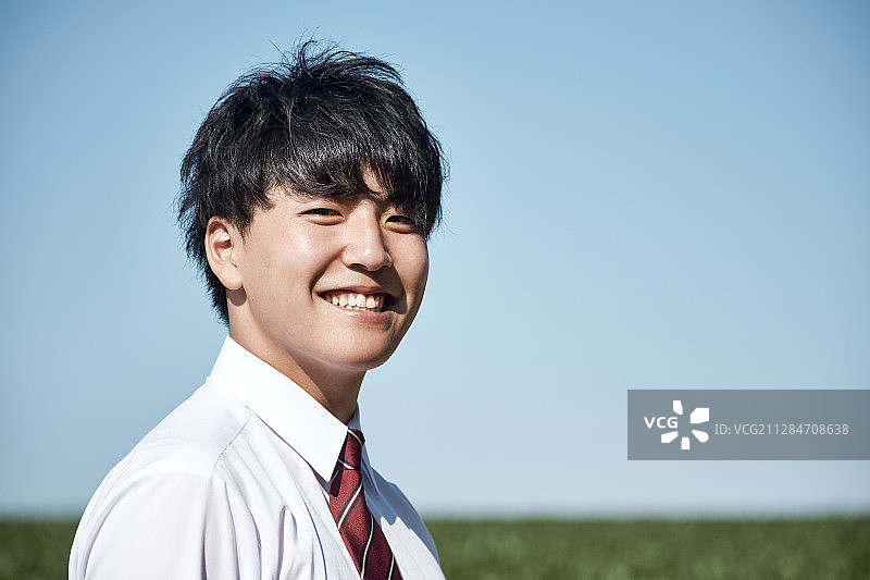 上学的高中生图片素材