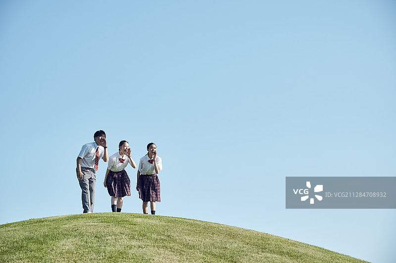 高中生青春剪影图片素材