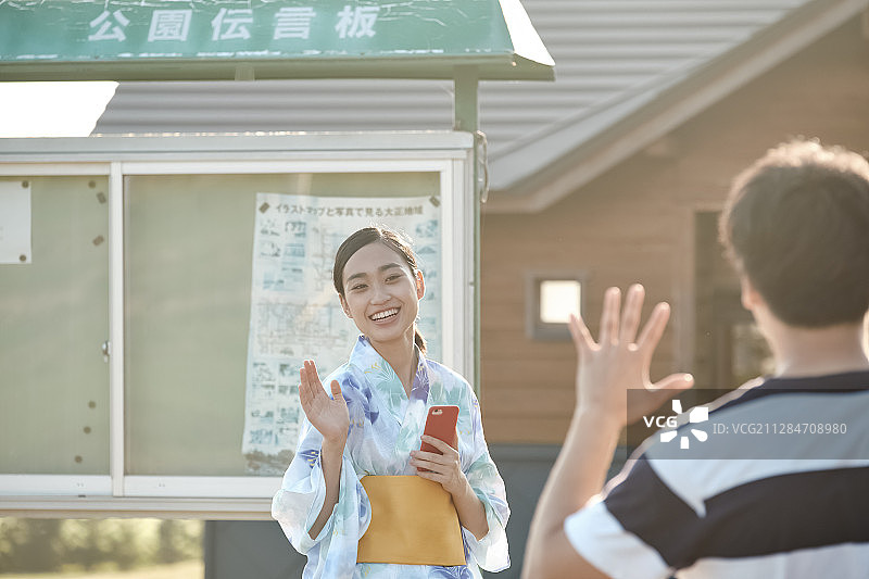 情侣浴衣约会图片素材