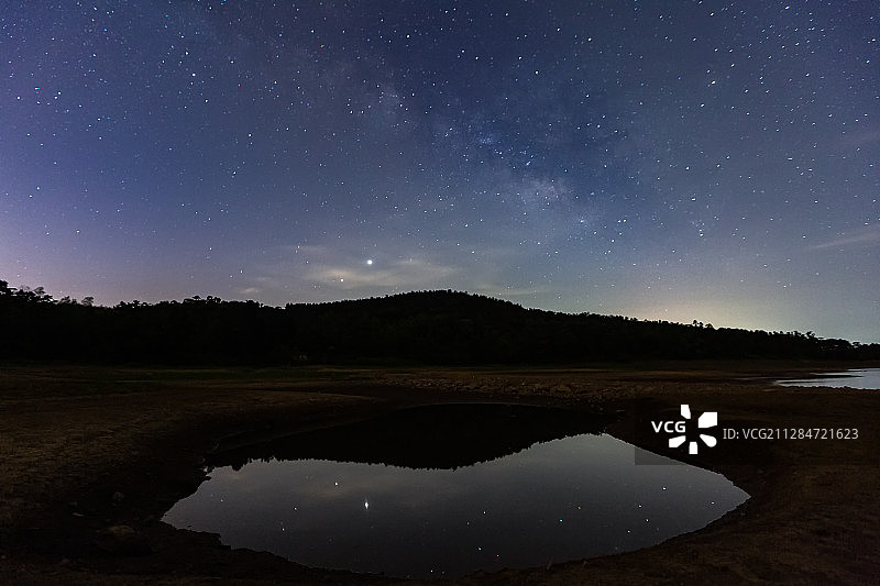 江苏省宜兴市云湖风景区星空图片素材