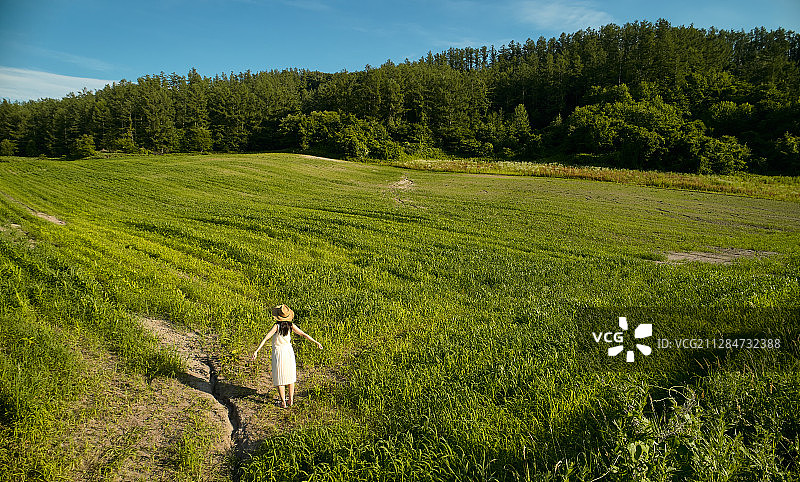 北海道旅行的女子图片素材