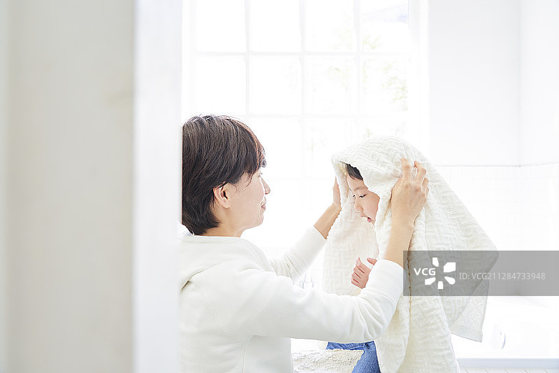 父母和孩子的生活方式图片素材