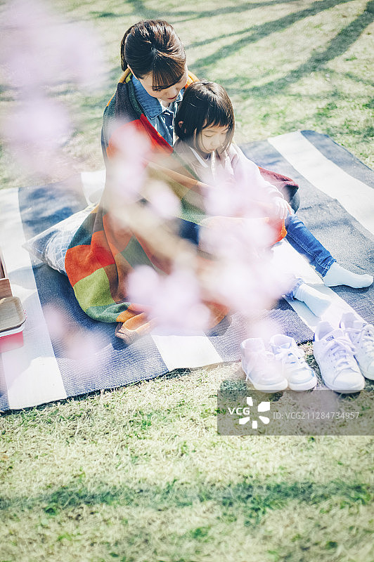 樱花春季亲子图片素材