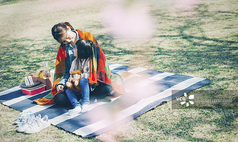 樱花春季亲子图片素材