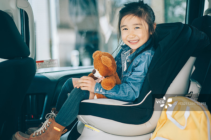 儿童汽车安全座椅图片素材
