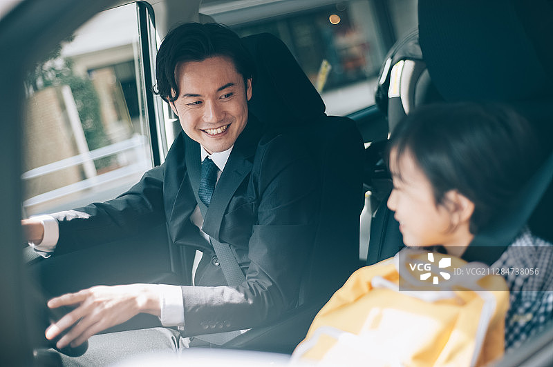 父母和孩子图片素材