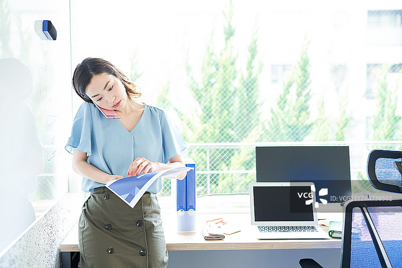 女性商业女性图片素材